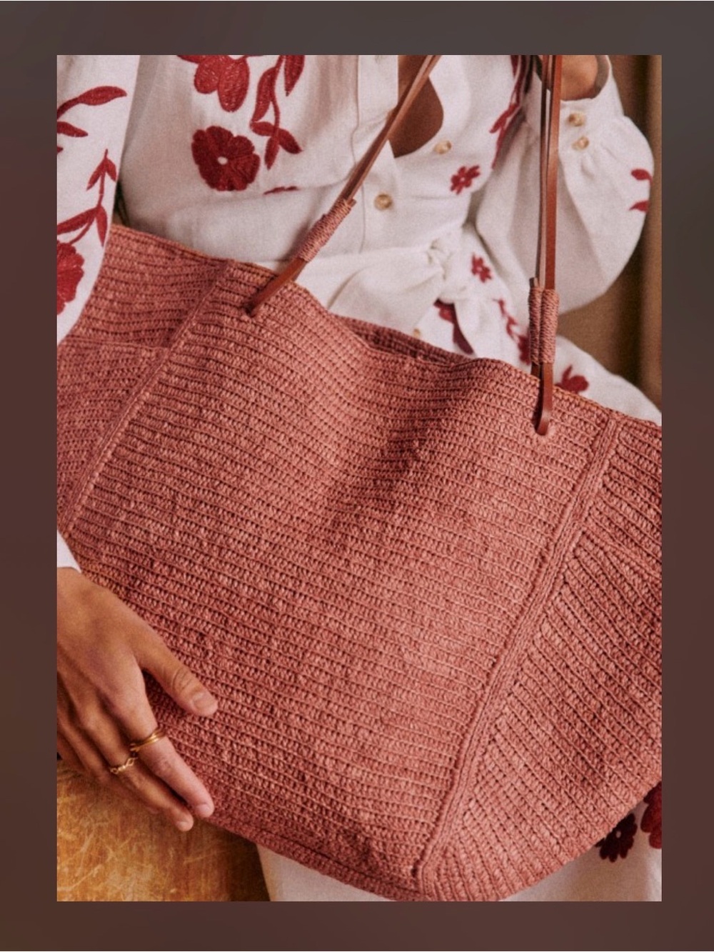 Sezane Rose-Pink Woven Straw Tote
